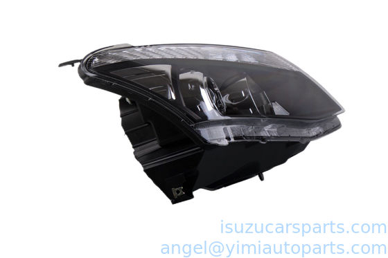 ISUZU DMAX 2012 koplamp R 8981253820