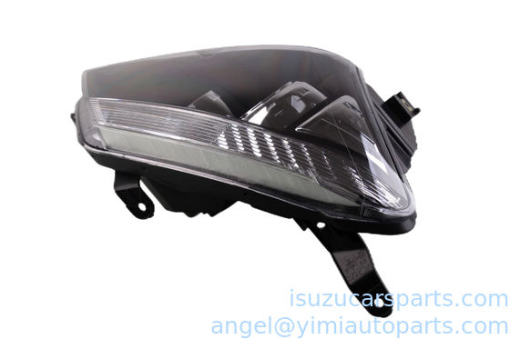 ISUZU DMAX 2012 koplamp R 8981253820